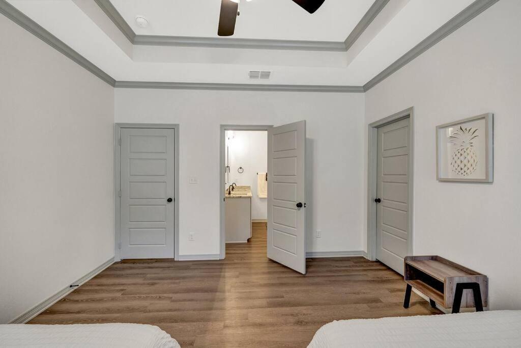 Alamo Luxury Living Up To 11 Villa ไทเลอร์ ภายนอก รูปภาพ